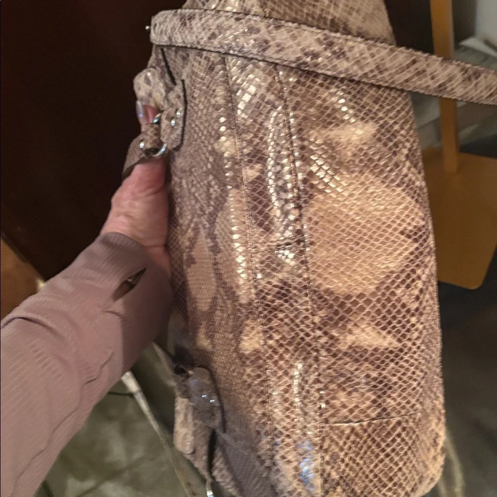 CoachCampbell exotic Beige Snakeskin embossed SatchelM1320-F27895 - Picture 4 of 9